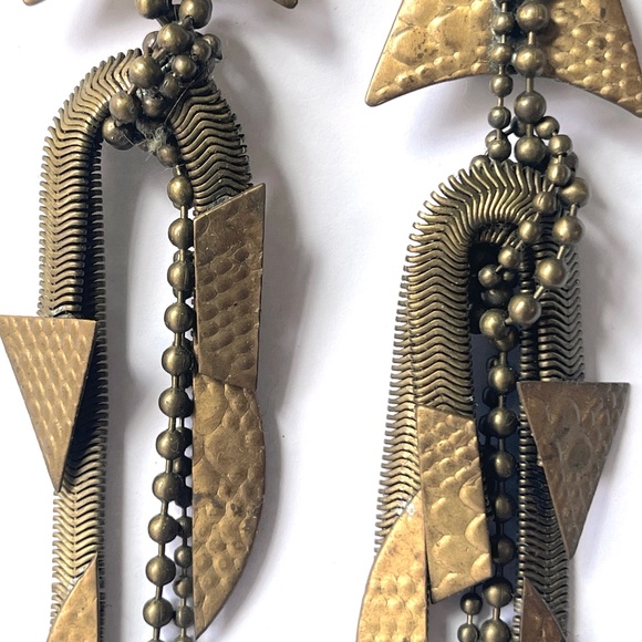 80's Mixed Metal Ball Chain Modern Brutalist Artisan Arrowhead Dangle Earrings - Picture 2 of 12